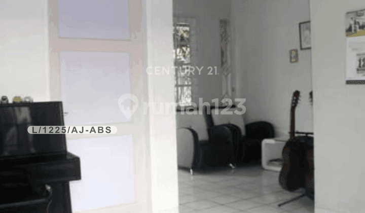 Rumah Nyaman dan Strategis di Perumahan Citra Raya Tangerang