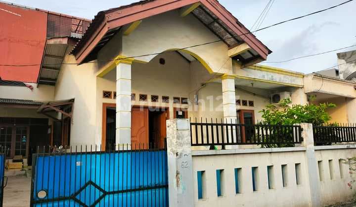 For Sale House on Jl Veteran Kalideres West Jakarta
