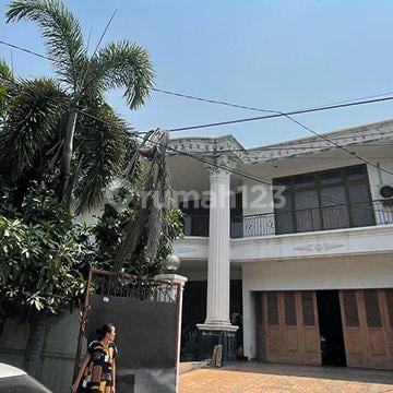 For Sale: Beautiful Puri Indah House in Kembangan, West Jakarta, Good Condition, Ready to Occupy, Strategic Location