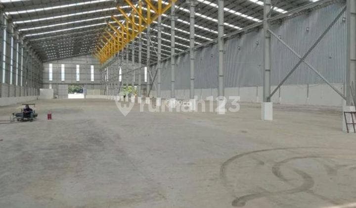 Disewakan Gudang Kotabumi Lokasi Strategis Pergudangan Ceiling Tinggi Kontainer 40 Feet