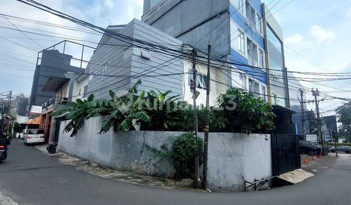Rumah 2 Lantai Di Jl Bungur, Kebayoran Lama. Dkt Ke Jl Sultan Iskandar Muda
