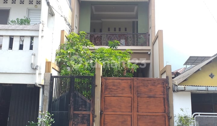 Rumah Murah Di Jl F Raya, Harapan Mulia, Kemayoran. Dkt Ke Jl Utan Panjang