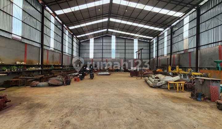 Gudang Murah Siap Pakai di Jl Raya Tapos, Depok. Dkt ke Akses Tol Jagorawi