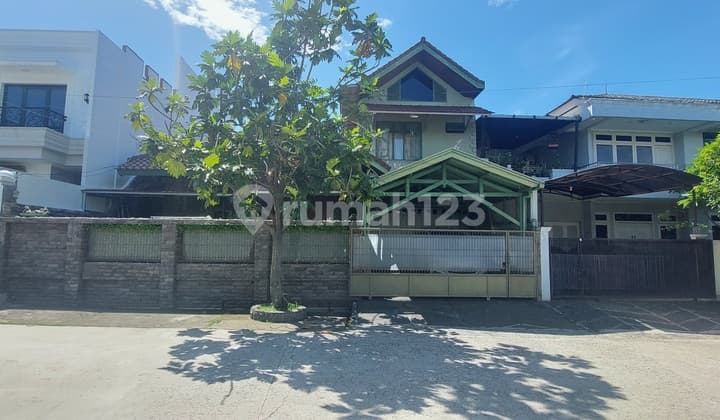 Rumah 2 Lantai di Megapolitan Cinere, Limo. Dkt ke Tol Serpong Cinere