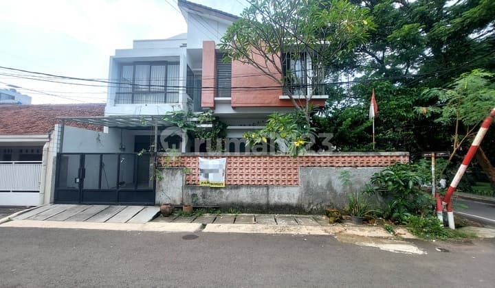Rumah Asri & Modern di Jl Danau Mahalona, Benhil. Dkt ke Jl Gatot Subroto