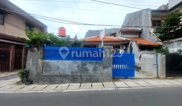 Rumah Lama 1 Lantai di Jl Kubis, Kebayoran Baru. Dkt ke Jl Panglima Polim