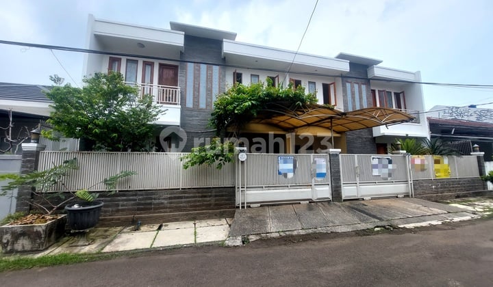 Rumah Apik 2 Lantai di Jl Kepodang Bintaro Sektor 2, Tangsel. Dkt Akses Tol Jkt- Serpong