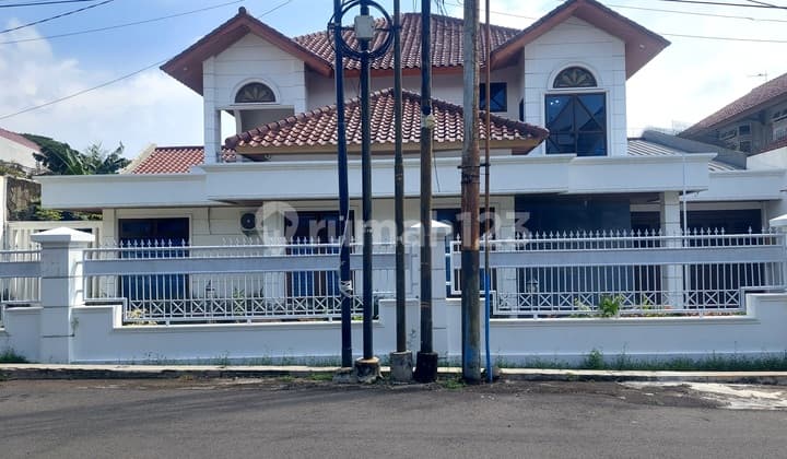 Rumah Apik 2 Lantai di Jl Kayu Putih, Pulogadung. Dkt ke Kelapa Gading & Rawamangun