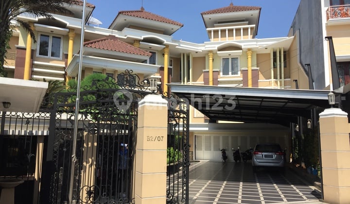 Rumah Mewah 2 Lantai Di Raffles Hills, Cibubur