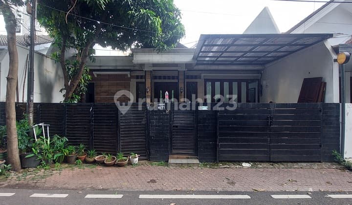Rumah Asri Di Jl Taman Bendungan Asahan, Benhil. Dkt Ke Jl Gatot Subroto