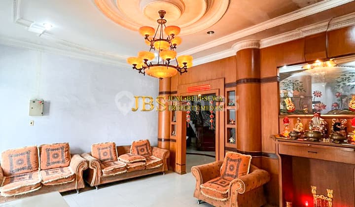 Dijual Rumah Siap Huni Furnished Komplek Cemara Hijau