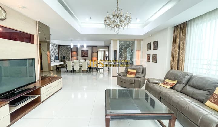 Disewakan Cambridge Condominium Tower Uk 200m2 Picasso Fully Furnish