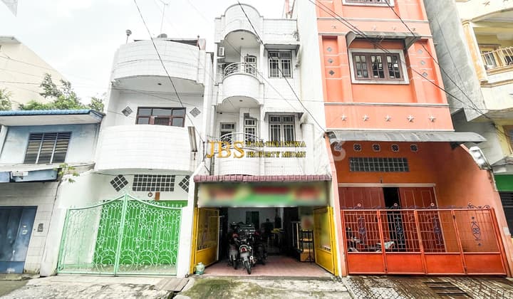 Cheapest!! Ready-to-Occupy Shop House for Sale on Ansari Street (Near Thamrin) Medan