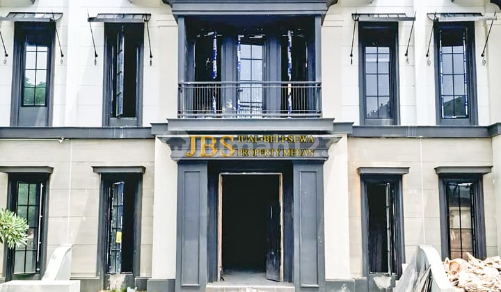 Dijual Rumah Komplek Citraland Gama City Cluster Rochester Park