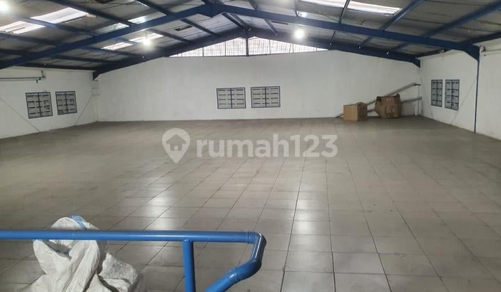 Gudang Cimone Tangerang 2 Lantai, Semi Furnished, Siap Pakai