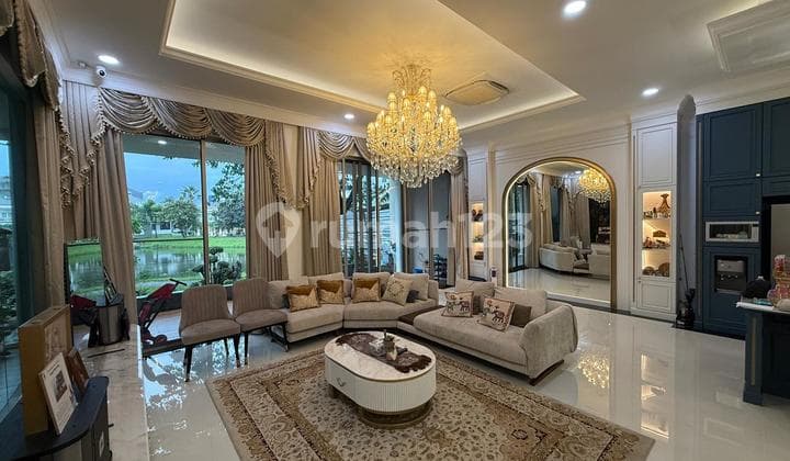 For Sale House in Green Lake City Cluster Australia Ebony