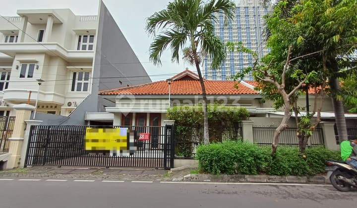 For Sale: Salemba Raya Road House, 387m2 in Size