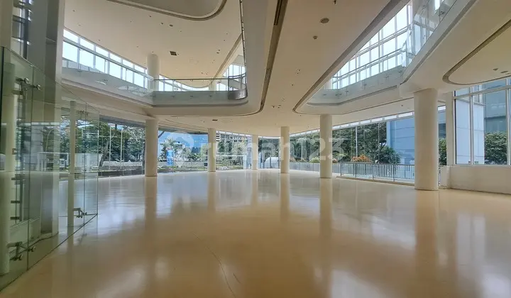 Show Room Disewakan Luas bisa Disesuaikan Kebutuhan Bsd City