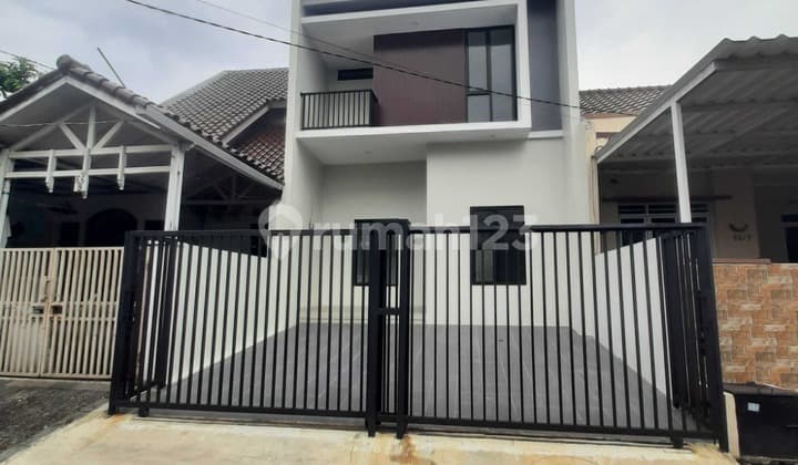 Rumah baru siap huni bisa KPR semua Bank 3 kamar tidur Regency Melati Mas Tangerang Selatan