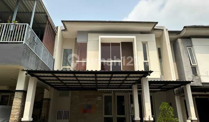 Rumah 2 Lantai Siap Huni Jarang Ada Lokasi Premium Dekat Tol Dekat Stasiun Royal Blossom Bsd