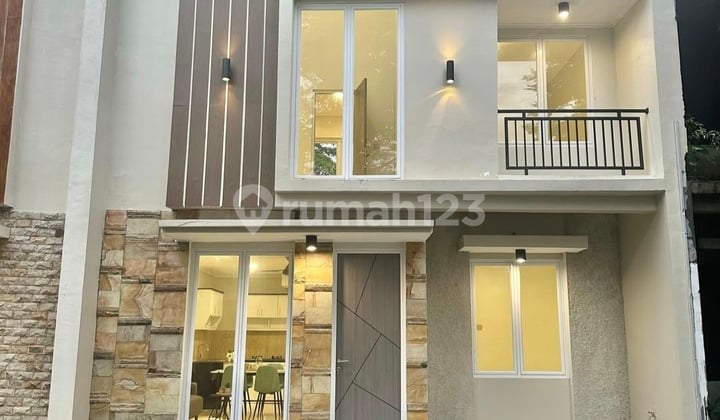 Jual Cepat Rumah Cantik 2 lantai Semi Furnished Accola Park Serpong