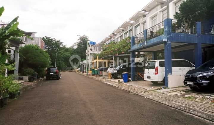 Rumah di Cluster Modern Hill Cirendeu Pondok Cabe