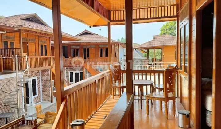 Well-maintained villa in Cisarua Bogor