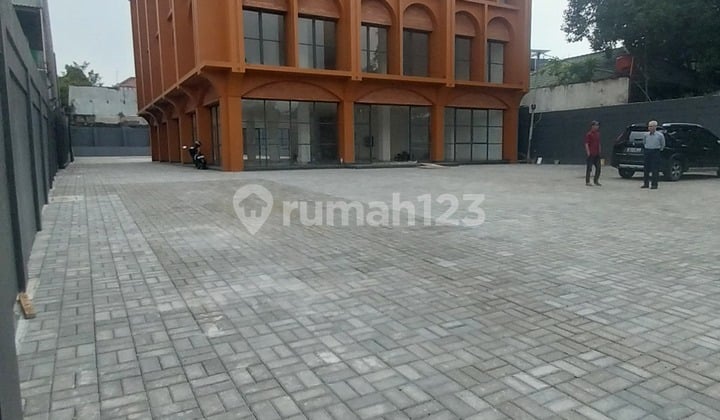 Bangunan Gedung Strategis Di Tb Simatupang_rsud Jakarta Selatan
