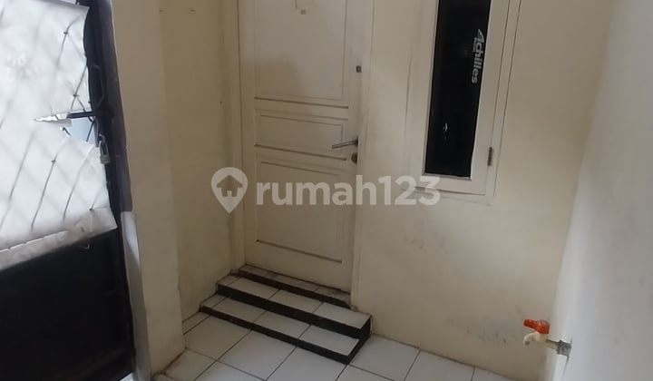 Disewakan 1 Petak Akses Bagus di Wr Supratman Kp Utan Ciputat