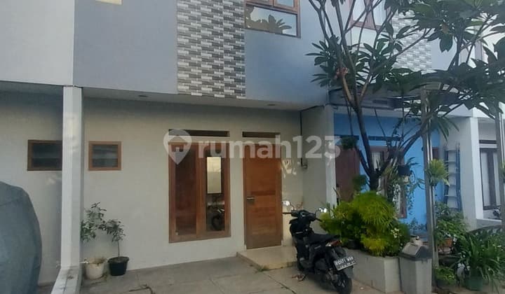 Rumah Strategis Dalam Cluster Di Nusa Jaya Bintaro Pondok Ranji