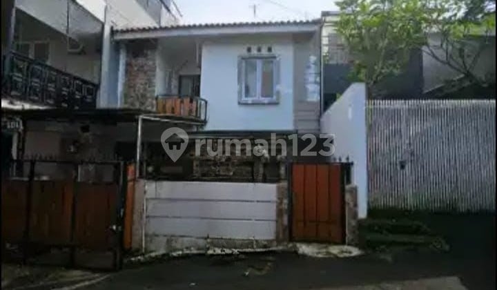 Rumah Sewaan Bagus Keren di Cirendeu