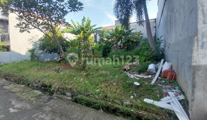 Lahan Tanah 15X18 Datar Kebun di Kalisari Jakarta Timur