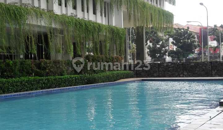 Altiz Apartments in Front of Bintaro Plaza Bintaro