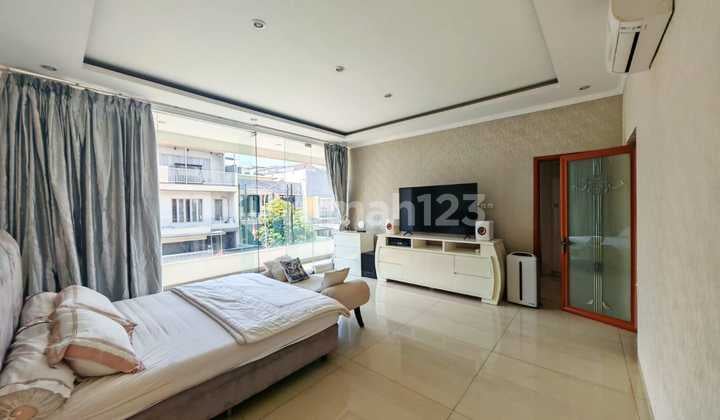 Dijual Rumah PIK1