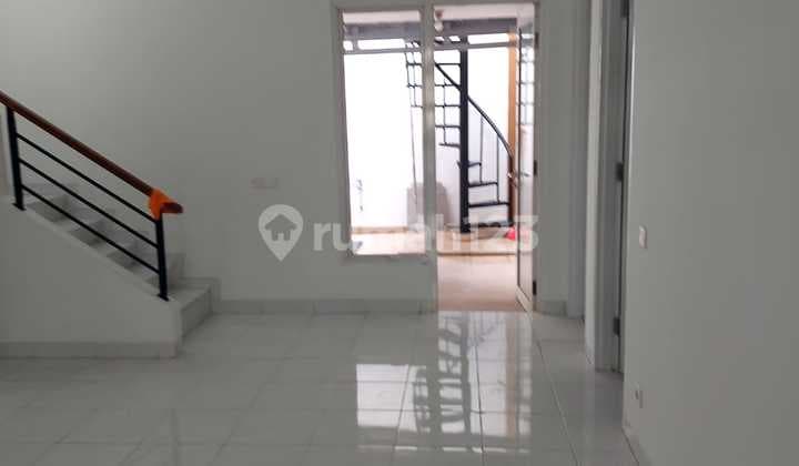 Di Sewa Rumah PHG ( Pondok Hijau Golf ) Gading Serpong