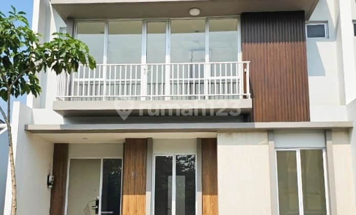 Dijual Rumah Nara Village Gading Serpong 8x18 Cantik