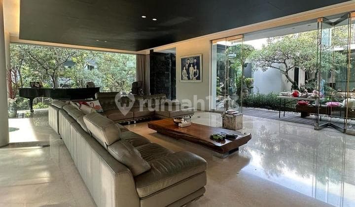 Jual Rumah Mewah Hoek Lotus Palace Pik Minimalis Tropis Jarang Ada