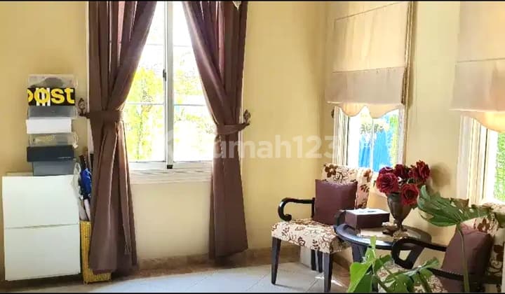 FOR SALE Beautiful Semi-Furnished Alam Sutera Narada House, Rare Unit