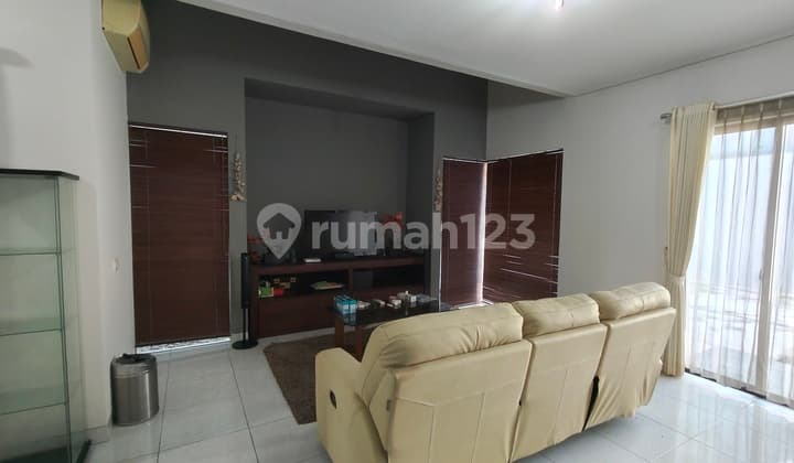 Disewa Rumah di Virginia Lagon BSD LT 240 / LB 200