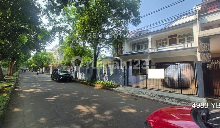 Disewakan Rumah Per Thn Mewah Strategis Di Bintaro Sektor 7