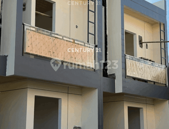 Dijual Rumah Hook Strategis Siap Huni Di Pesanggrahan JakSel