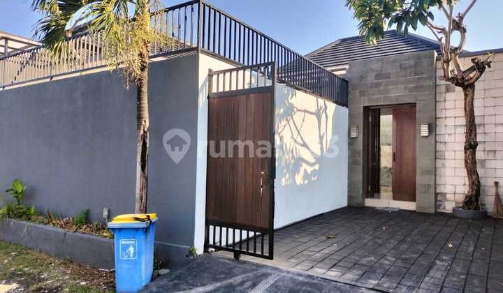 Yearly Rental 3 Bedrooms Villa Kedampang Kerobokan