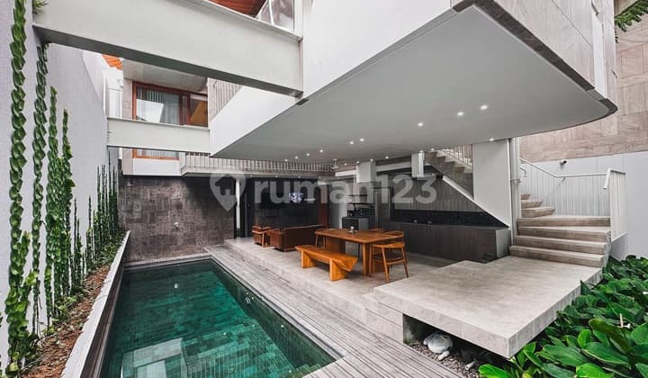 Minimalis Villa di Tiying Tutul Pererenan Canggu