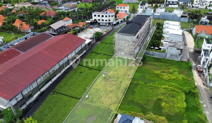 Land Sale 1220 M² In Berawa Canggu , Villa Area.