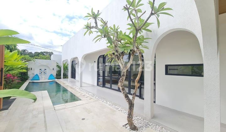 Modern Villa kelating Tabanan 2 bedrooms and vacant land