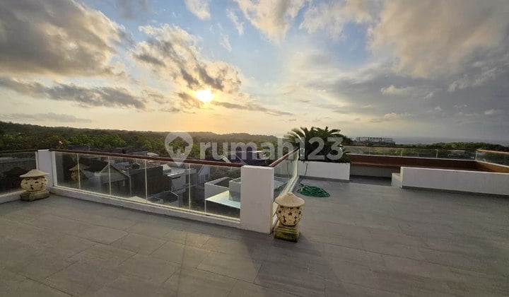 Ocean View Villa 3 Lantai di Kawasan Elite Pecatu 4Br Luas 201M2