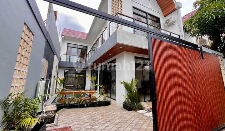 Yearly Rental Modern Villa 3 Bedrooms Pungutan Sanur