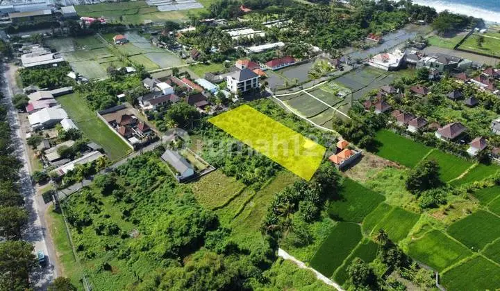 Tanah di Pantai Keramas , Gianyar, Dekat Komune Hotel beach Club