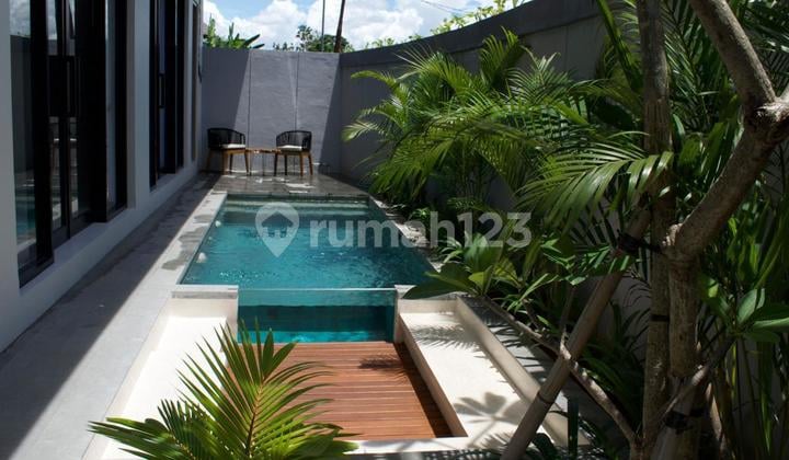 Villa di Tibubeneng Canggu 3 BR Luas 170M²