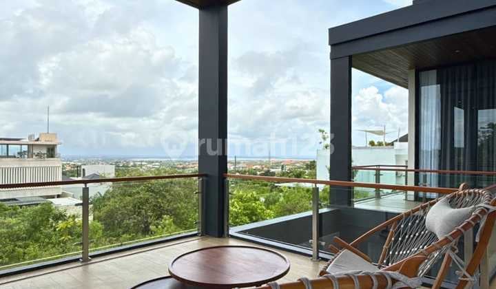 Panoramic View 3 Bedrooms Villa 240m² Jimbaran Bali